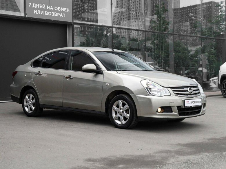 Nissan almera 2013