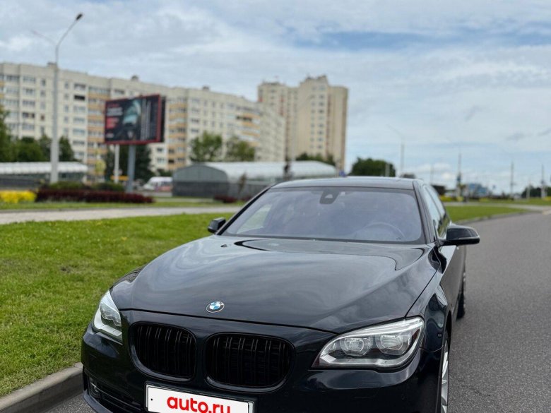 Бмв 7 серии 2012