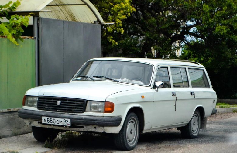 ГАЗ 3102 ГАЗ универсал