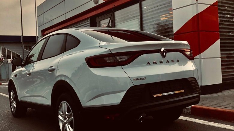Рено аркана 2021