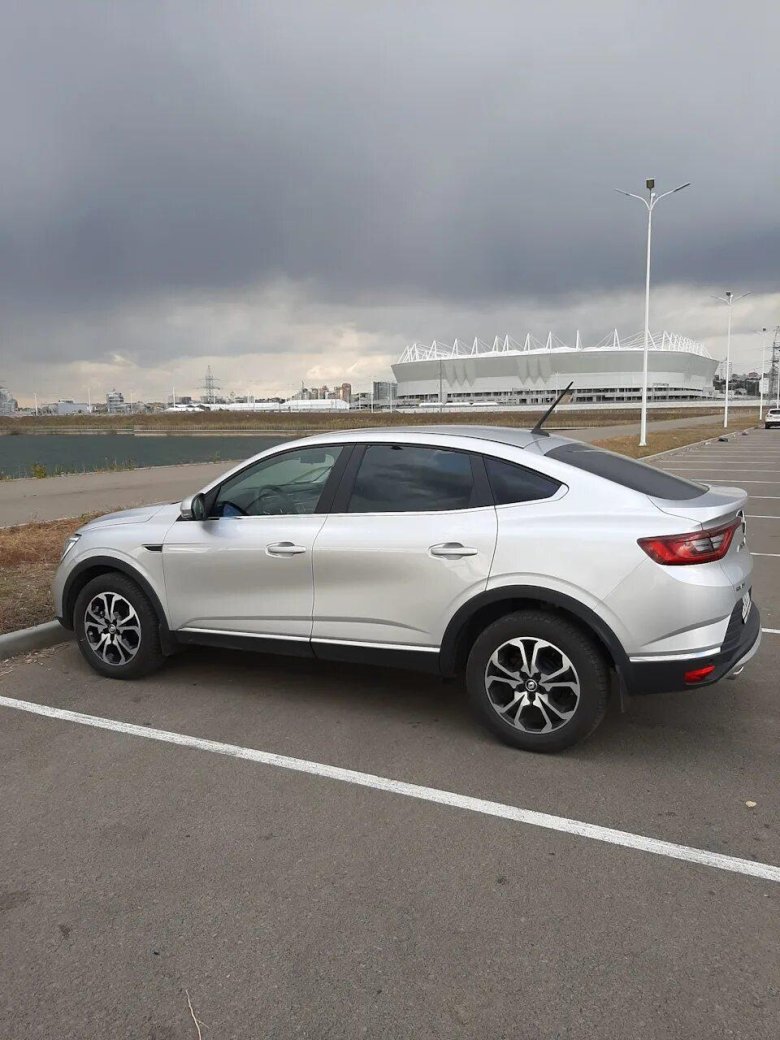 Рено аркана белая 2021