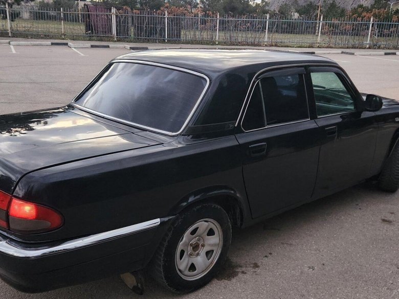 Волга газ 31105 чёрная