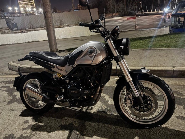 Benelli leoncino 500 trail