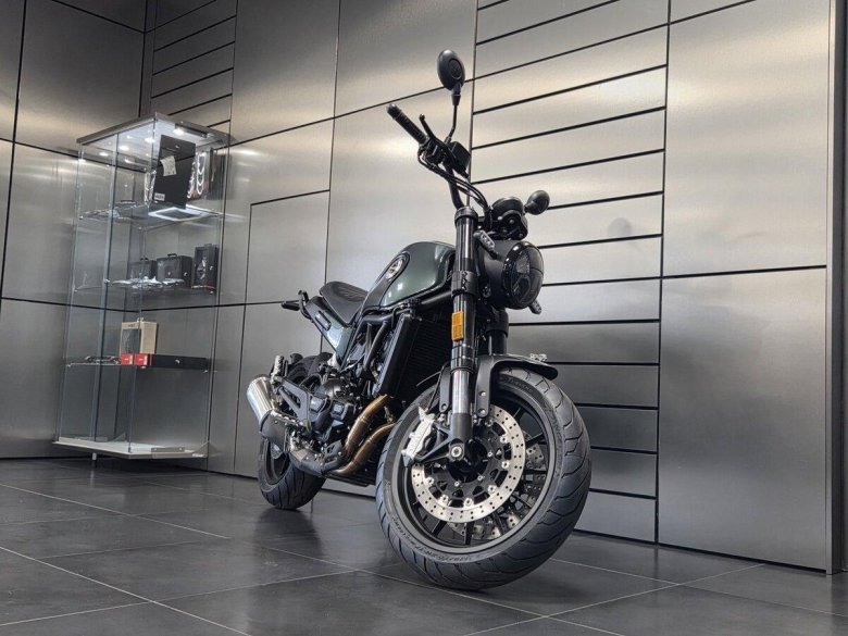 Benelli leoncino 800