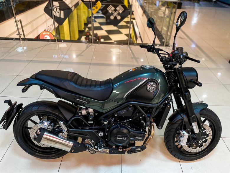 Benelli leoncino 500 trail