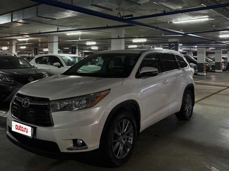 Toyota highlander iii