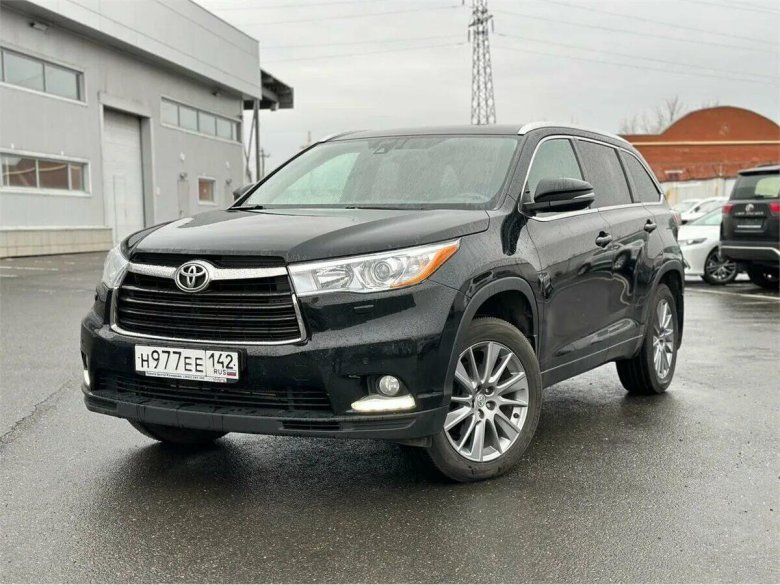 Тойота хайлендер 2014 года