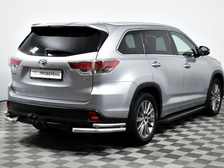 Toyota Highlander III (u50)