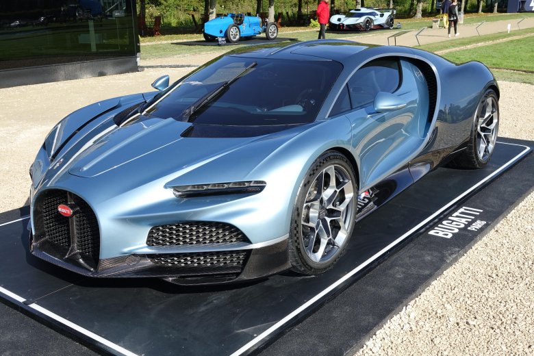 Bugatti chiron tourbillon