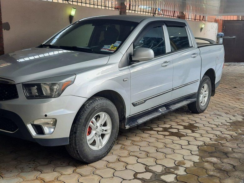 Ssangyong actyon sports 2012