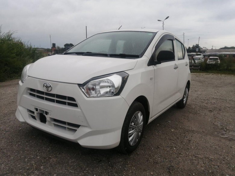 Daihatsu mira e