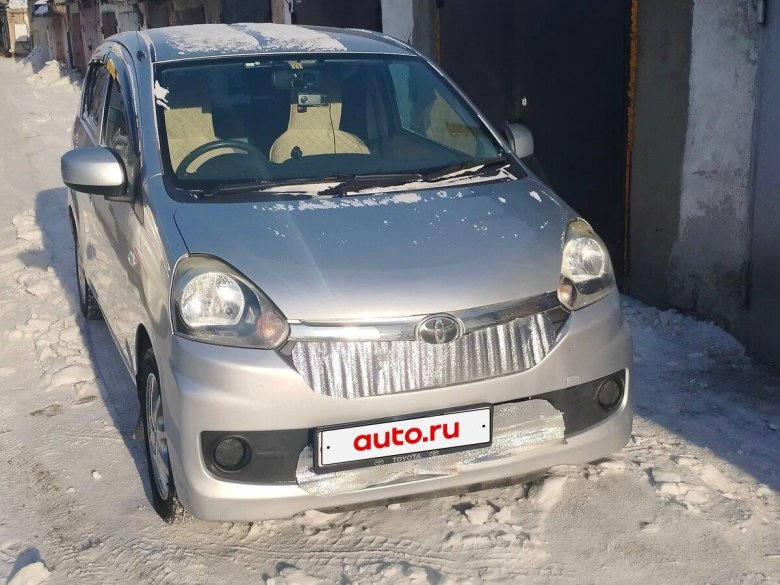 Автомобиль дайхатсу