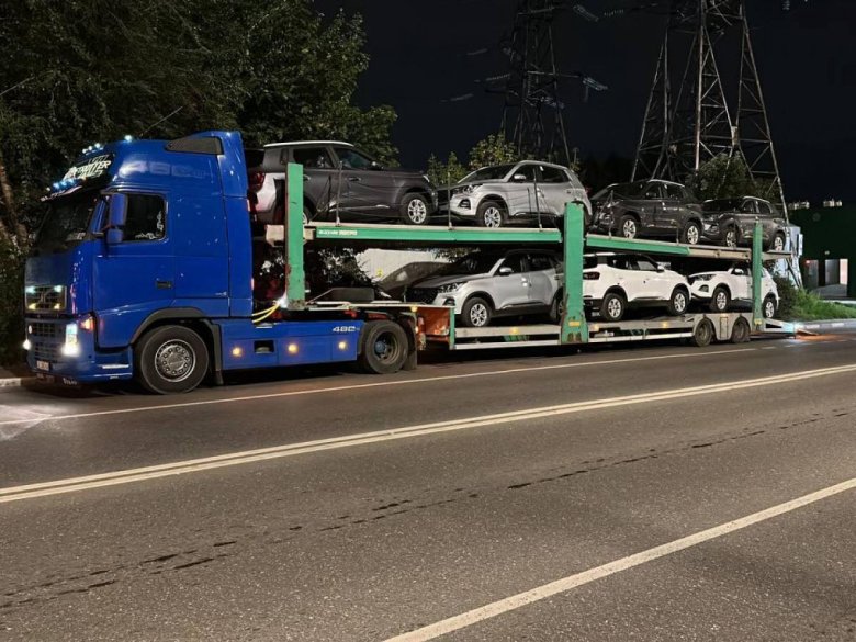 Автовоз Хендай Xcient