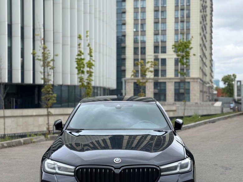 Бмв 5 серии 2019