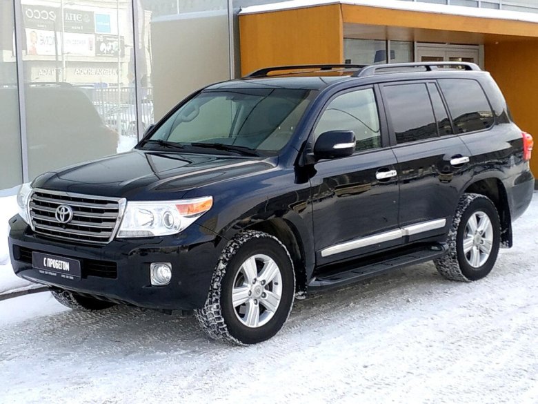 Toyota land cruiser 200 рестайлинг