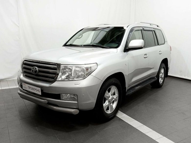 Toyota land cruiser 2011