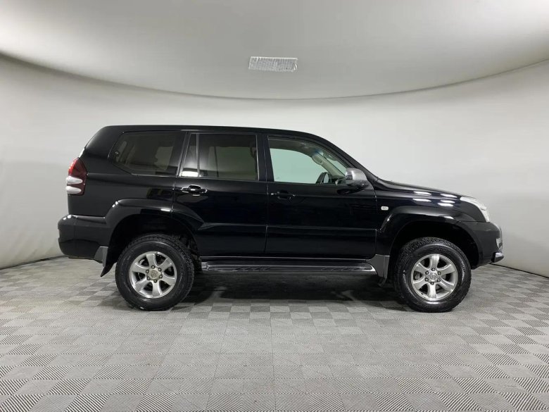 Toyota land cruiser prado 120