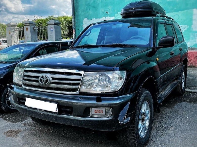 Toyota Land Cruiser 100 2000