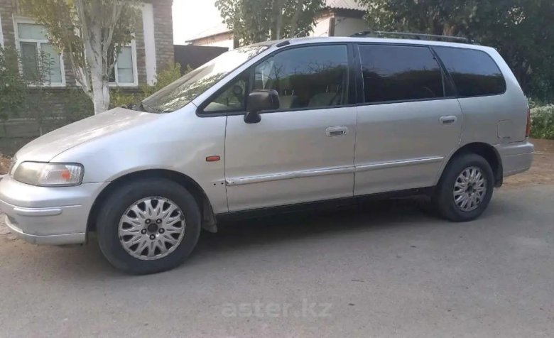 Хонда Шатл 1996 года