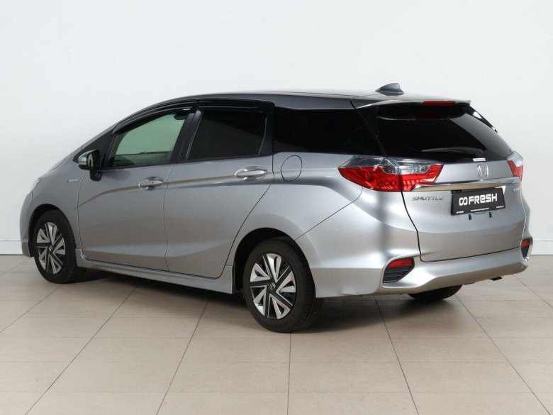 Хонда Шатл 2018 гибрид