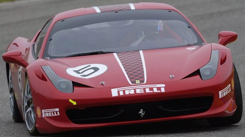 Феррари 458 2021