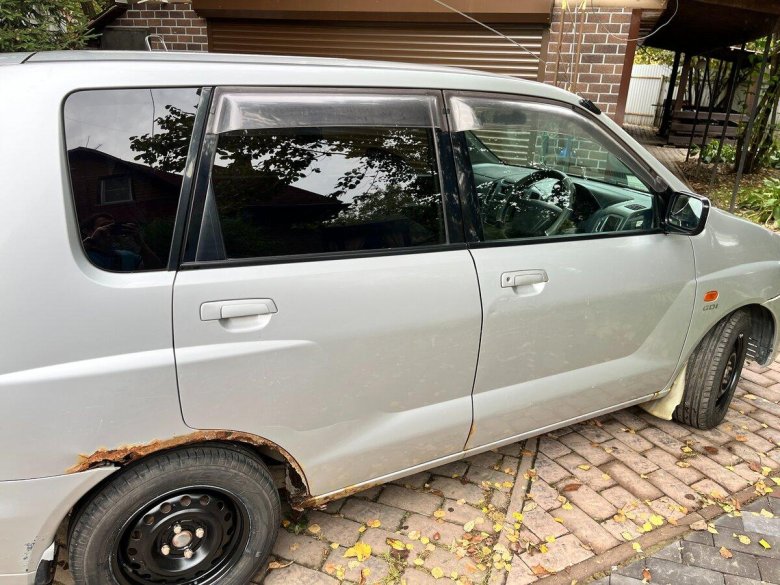 Митсубиси мираж динго