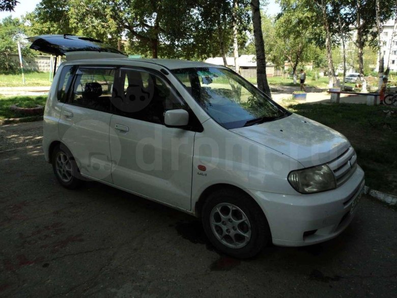 Митсубиси мираж динго 2001