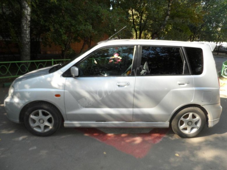 Митсубиси Динго 2001