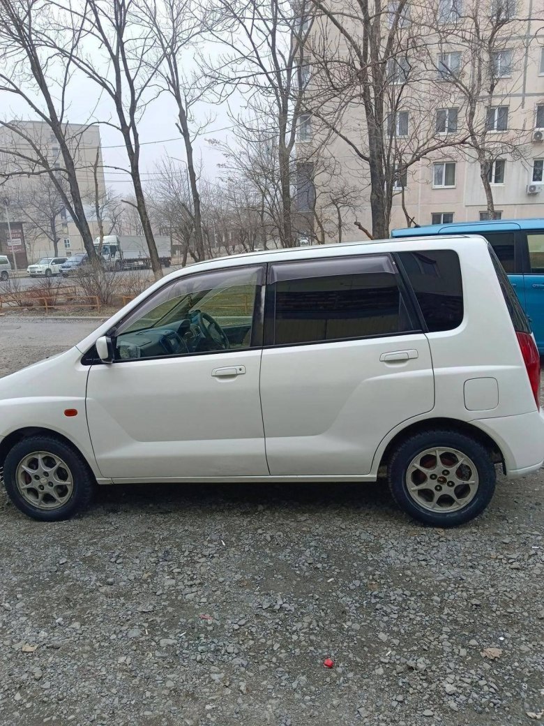 Митсубиси мираж динго 99г