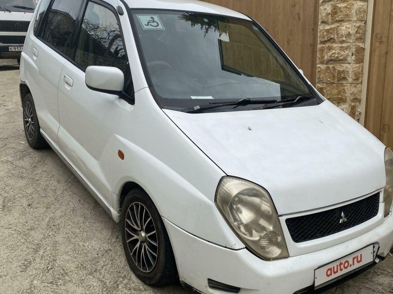 Мицубиси мираж динго 1999