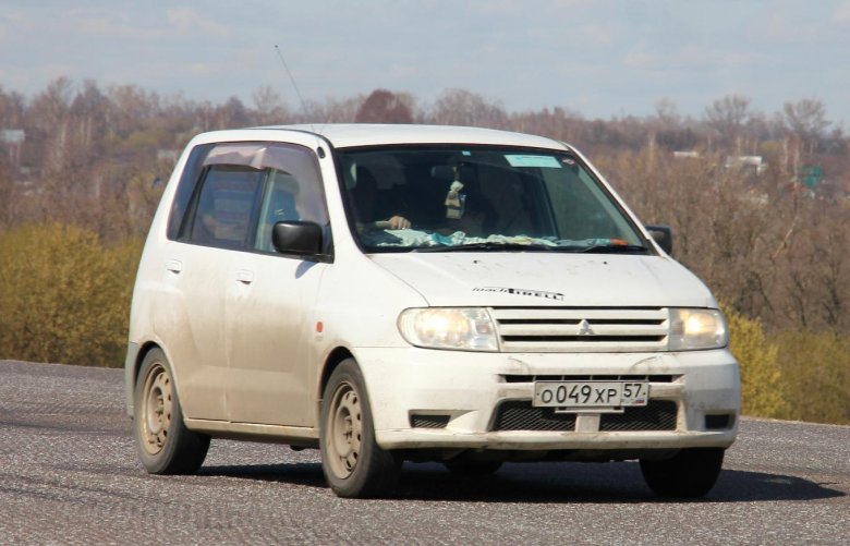 Митсубиси Мираж Динго