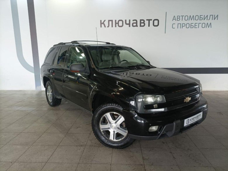Шевроле трейлблейзер 2006 черный