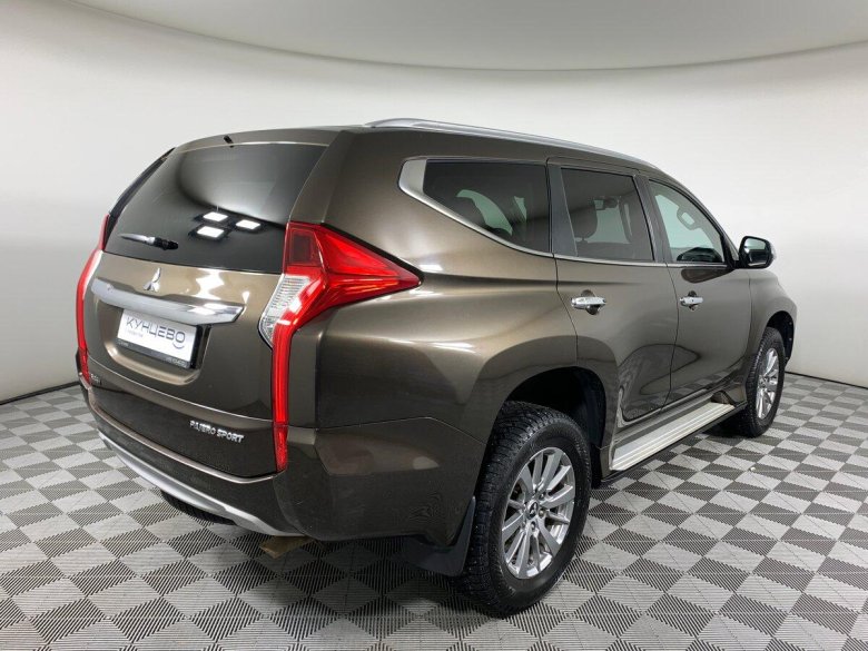 Mitsubishi pajero sport 3.2 2008