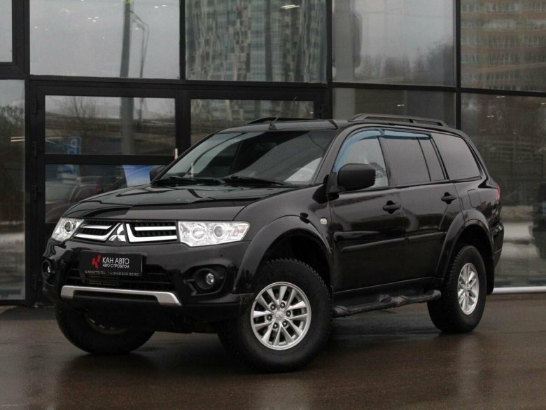 Mitsubishi pajero sport ii