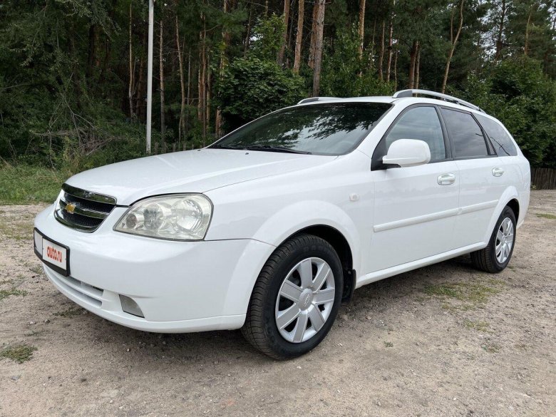 Шевроле Лачетти 2012 года