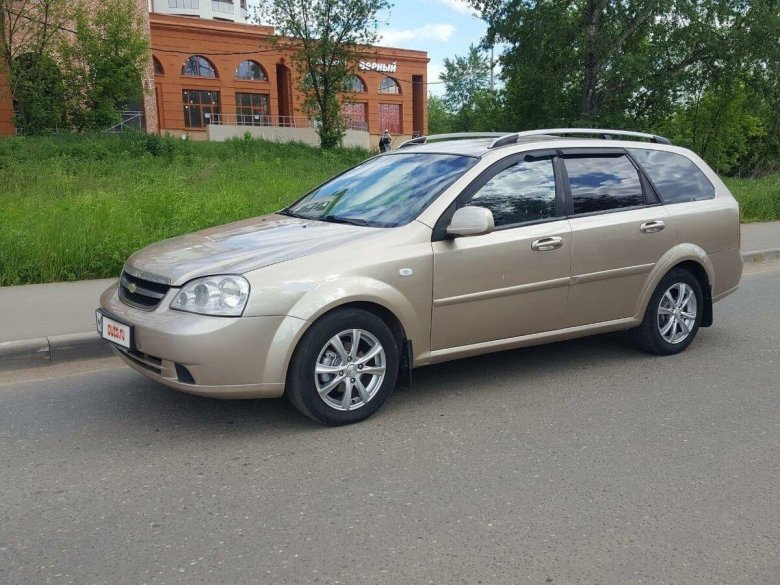 Шевроле Лачетти универсал 1.6