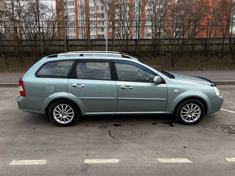 Chevrolet lacetti универсал