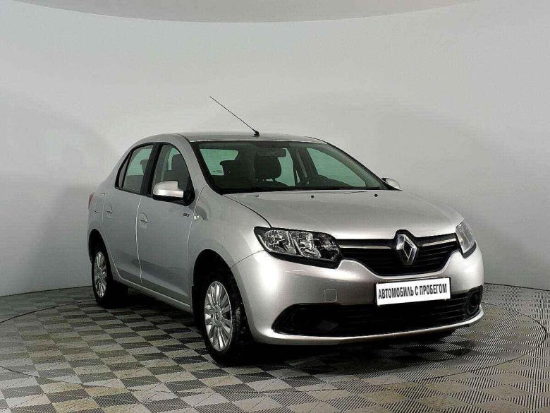Renault Logan серебристый