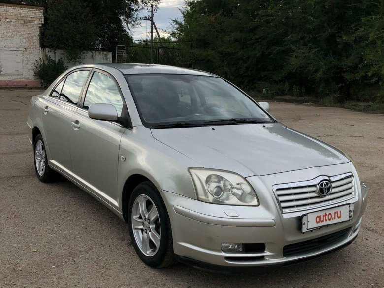 Toyota avensis ii