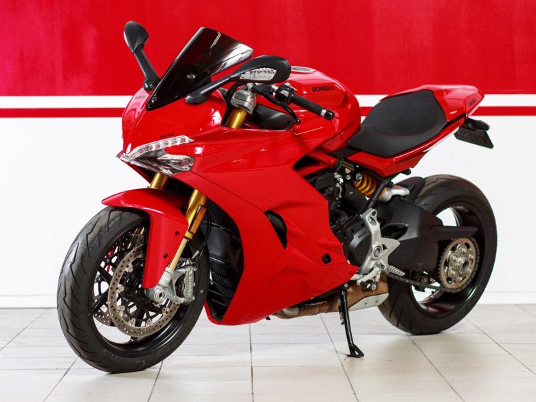 Мотоцикл спортивный