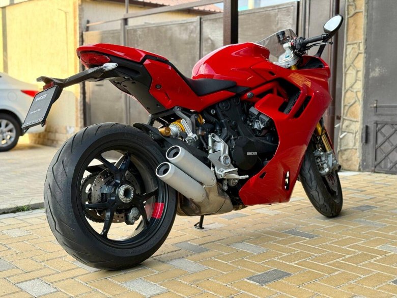 Ducati supersport