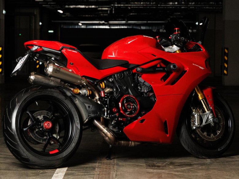 Ducati supersport 950 s