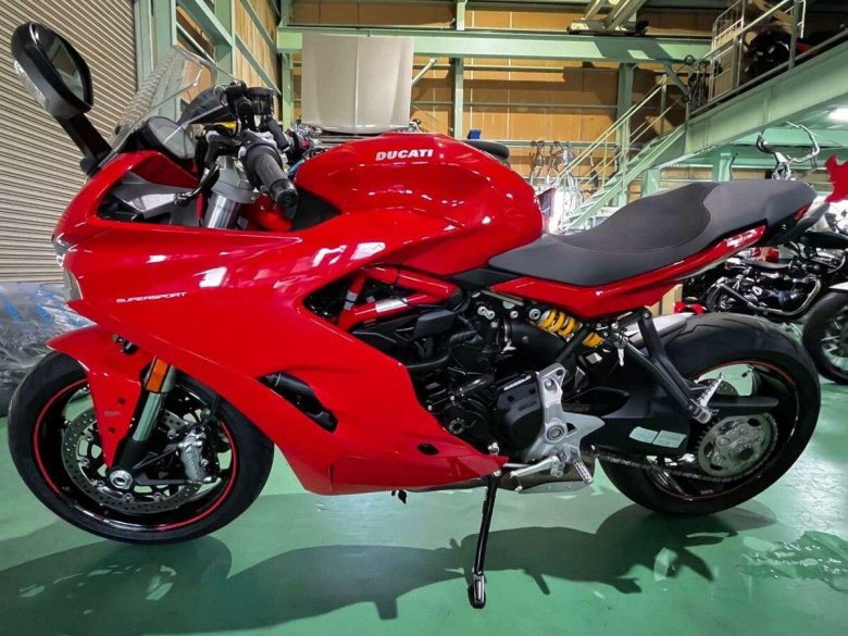Ducati Supersport 950s