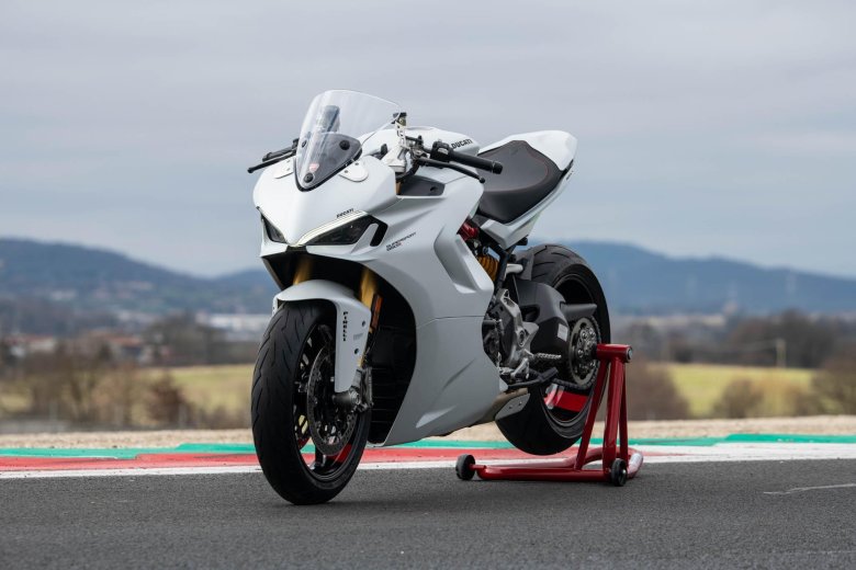 Ducati Supersport 950