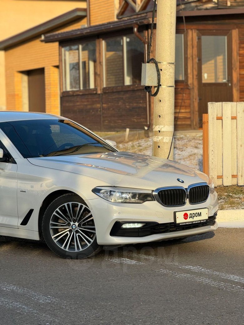 Бмв 520 2020