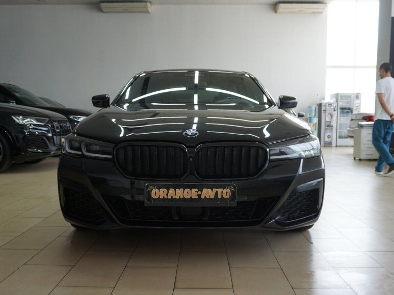 БМВ 530 пятерка