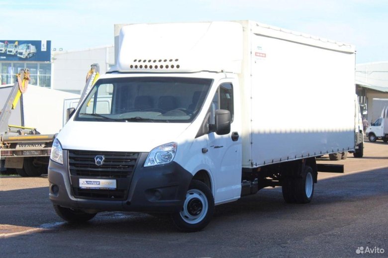 Газель Некст бортовой белый