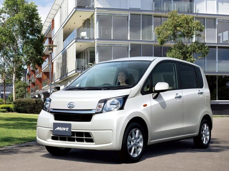 Daihatsu move 5 (2010-2014)