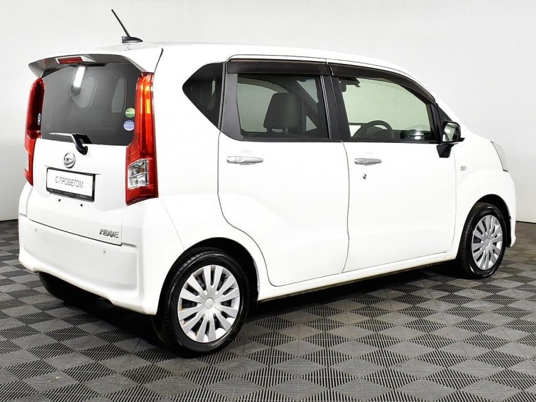 Daihatsu move 2016