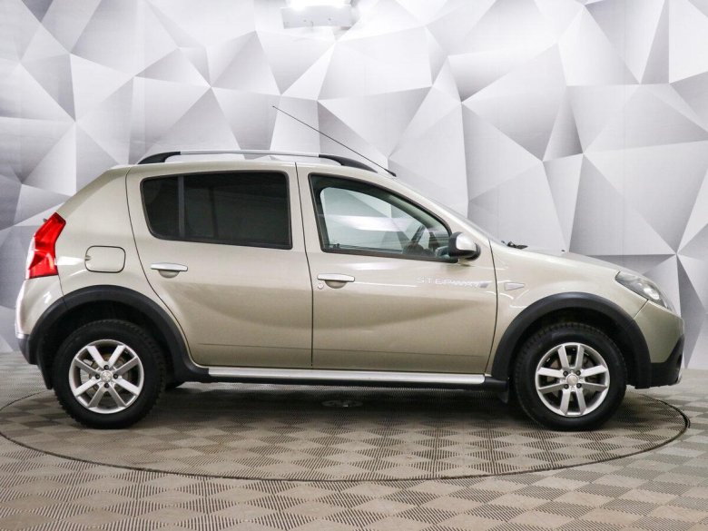 Renault sandero stepway 2012